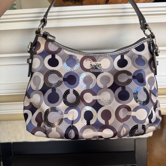 Coach Madison Sateen Demi Bag in the Op Art sequin blue/gray pattern - Picture 2 of 7